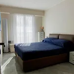 Victoria Plaza Appartement *